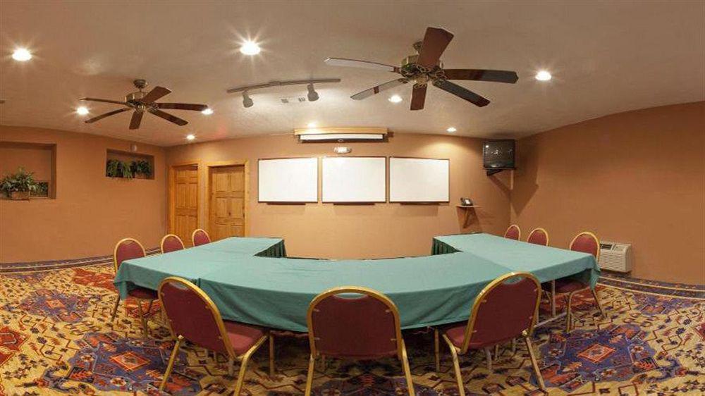 Holiday Inn Canyon De Chelly-Chinle By Ihg Extérieur photo